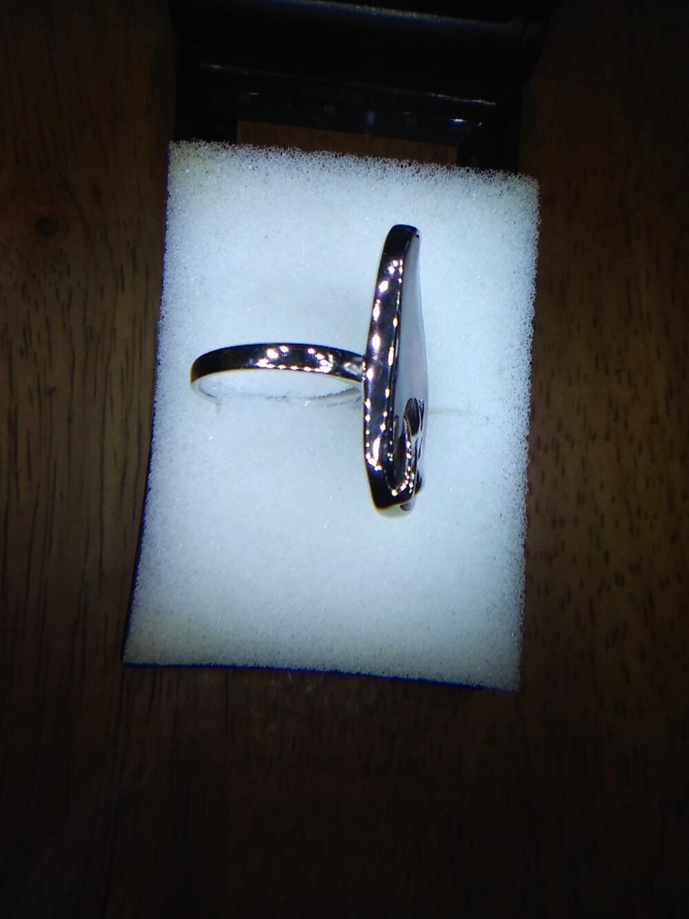Statement Black Mother of Pearl Ring - Picture 3 of 5
